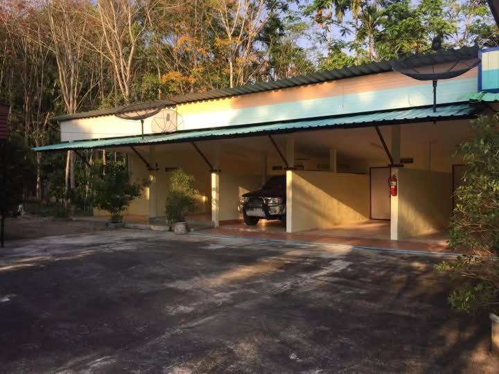 Song Pee Nong Resort Phattalung Phatthalung Kültér fotó
